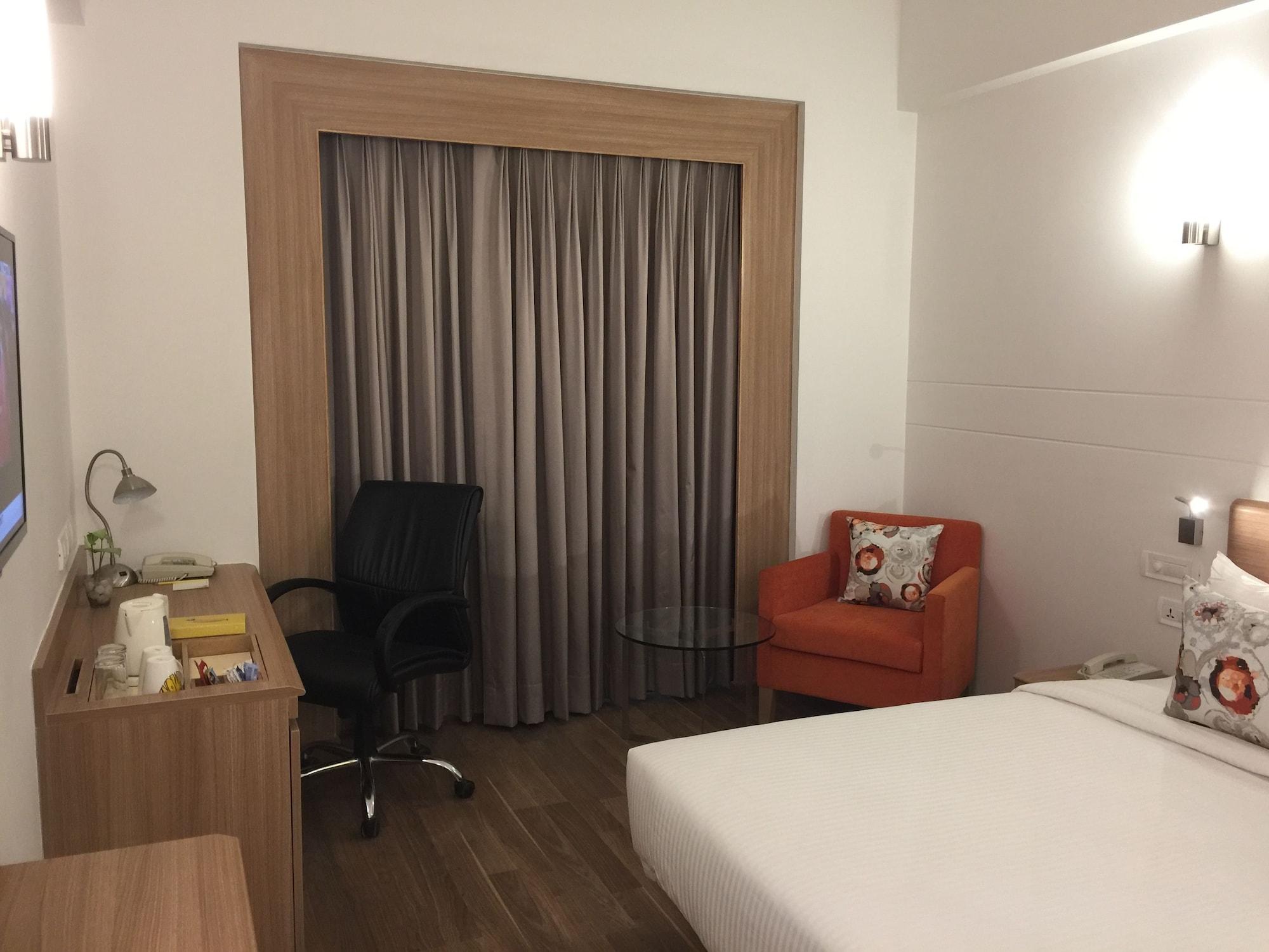 Lemon Tree Hotel, Sector 60, Gurugram Gurgaon Zewnętrze zdjęcie